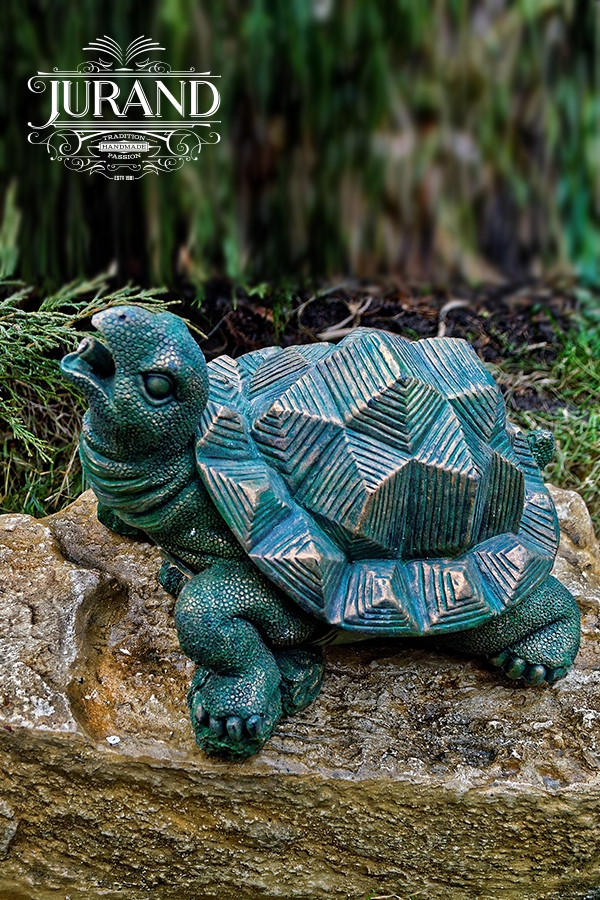 Záhradná fontána Turtle 2 na konglomerátových hubách, betón, betónová figúra